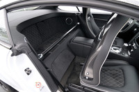 後席シートは取り外されているが、69万1500円のオプションとして“復活”させることもできる。