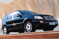 メルセデスのSUV「Mクラス」にドレスアップした特別仕様車の画像