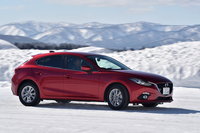 マツダ・アクセラスポーツ15S