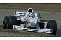 Fニッポンの新しいマシン「ローラB351」の画像