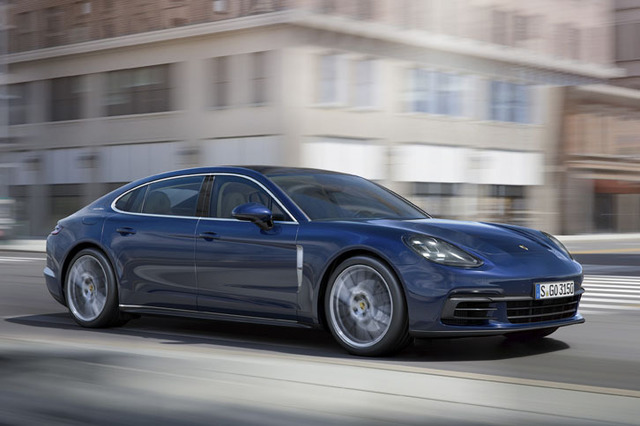 ポルシェ・パナメーラ」にショーファードリブン仕様が登場 【ニュース