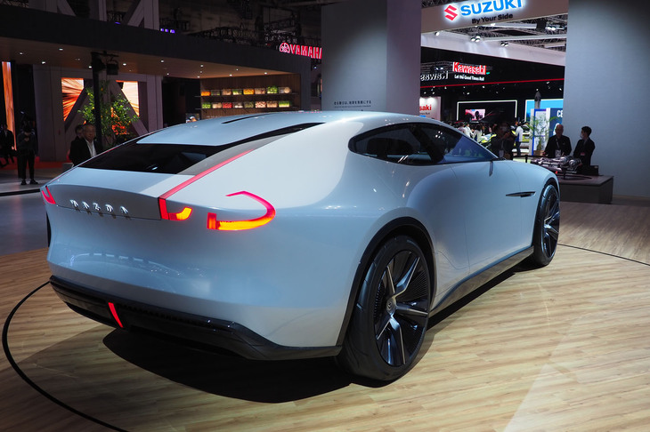 マツダ・ビジョンXクーペ