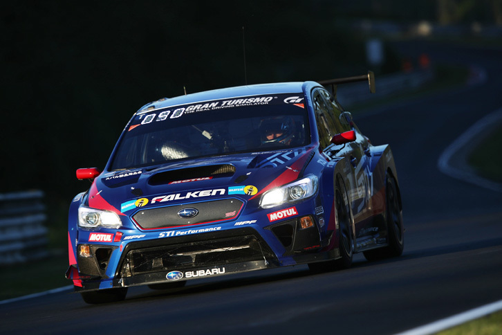 2017年のニュルブルクリンク24時間レースを戦った「スバルWRX STI」。