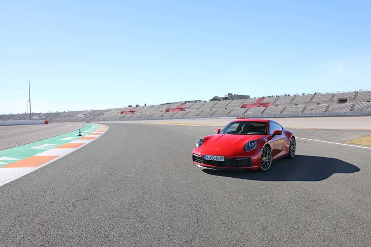 ポルシェ911カレラ4S