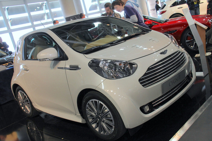 デビュー年である2011年に撮影したカット。モンテカルロのエクスクルーシブブランドショーであるトップマーク・モナコでも、「シグネット」は大きな注目を集めていた。