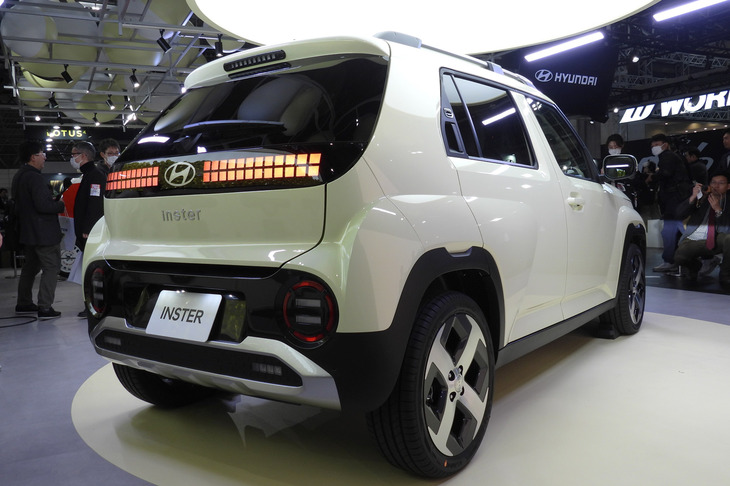 ほった「基本デザインはユニークだと思うし、『フィアット・パンダ』を喜んで買うタイプの人には薦められるんですが……」　
	清水「そういう人が、ヒョンデにいくかな？」　
	ほった「そこですよね」