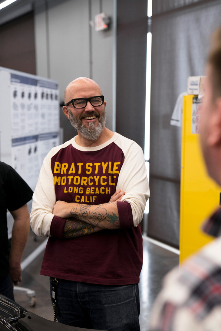 実家の納屋にあった機械をカスタムするという、“実地”からデザインを学び始めたステネガルド氏。今日もメーカーにおいてデザイナーとして働く傍らで、カスタムバイクビルダーとして活動を続けている。（写真：Hermann Koepf）