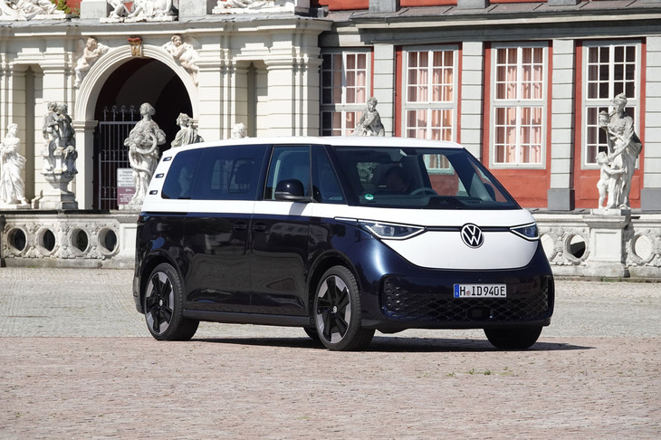 フォルクスワーゲンID. Buzzプロ ロングホイールベース