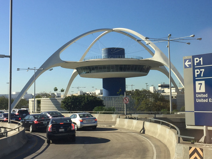 ロサンゼルス国際空港のザ・テーマ・ビルディング。2016年に撮影。