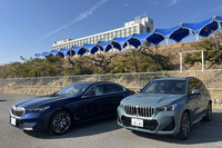 日本導入からもうすぐ1年となる新型「5シリーズ」（写真左）を、なぜかまだ街で一度も見かけたことがない。いっぽう新型「X1」（写真右）は人気らしく、徐々に見かけるようになってきた。