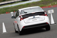 大事なのは事故を未然に防ぐこと　トヨタが「急アクセル時加速抑制機能」を導入した理由