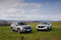 2025年4月に発売された新型「フォレスター」。1997年に登場した初代からか数えて今回のモデルが6代目にあたる。スバルのグローバル販売を支える中核モデルであり、販売地域は北米を中心に、中南米、オセアニア、アジアへと広がっている。