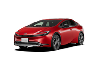 トヨタのハイブリッド車といえばやはり「プリウス」。現行モデルは5代目で、第5世代のシリーズパラレルハイブリッドシステムを搭載している。