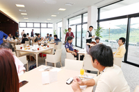 富士レクサスカレッジでランチタイム。イベント終了後には、アフターレッスンパーティーも。
    