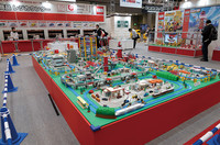 大ジオラマは前回よりもはるかにスケールアップ。