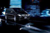 「メルセデス・ベンツVクラス」にスポーティな外観の特別仕様車の画像
