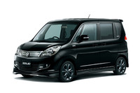 スズキ・ソリオに白と黒の特別仕様車が再登場の画像