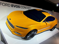 「フォードEvosコンセプト」