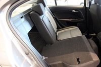 もちろんリアのバックレストは可倒式で、トランクルームと貫通させることができる。