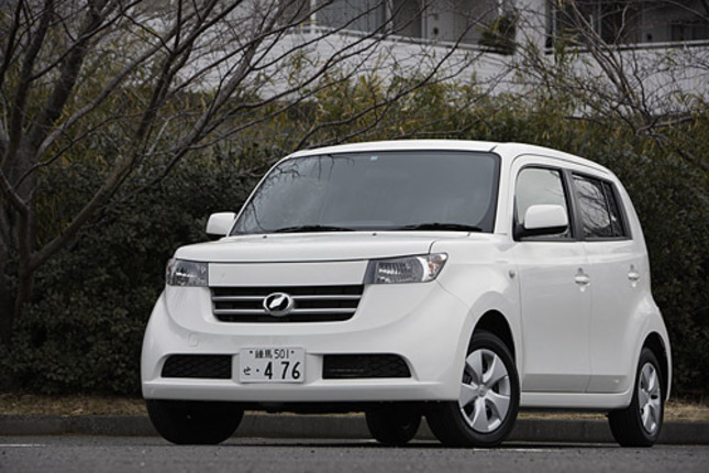 【スペック】全長×全幅×全高＝3785×1690×1635mm／ホイールベース＝2540mm／車重＝1100kg／駆動方式＝FF／1.3リッター直4DOHC16バルブ（92ps/6000rpm、12.5kgm/4400rpm）／価格＝134万4000円（テスト車＝149万1000円）