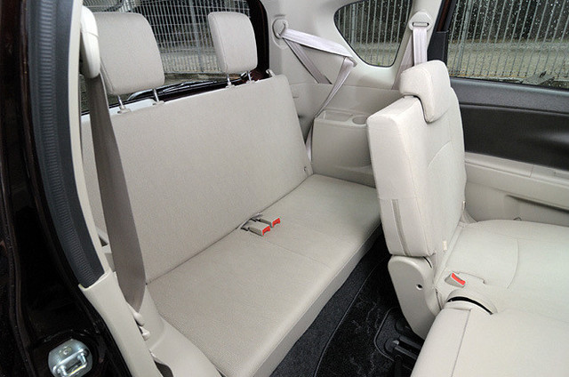 トヨタ パッソセッテ G Cパッケージ 4wd 4at ブリーフテスト トヨタ パッソセッテ G Cパッケージ 4wd 4at Webcg