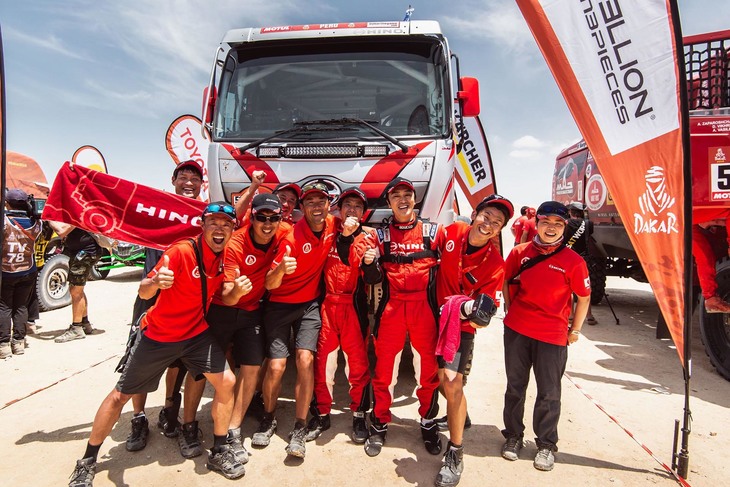 日野チームスガワラの「日野レンジャー」はトラック（排気量10リッター未満）部門で10連覇を達成。