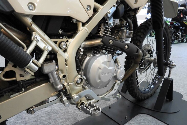 カワサキKLX230シェルパ