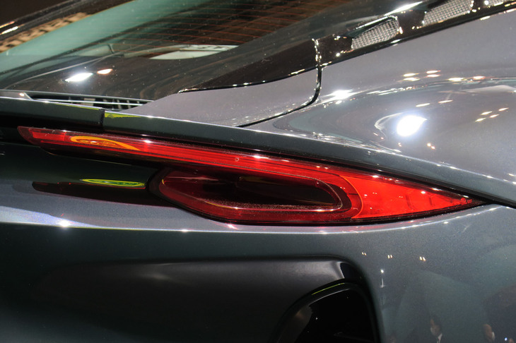 ロータス・エミーラV6ファーストエディション