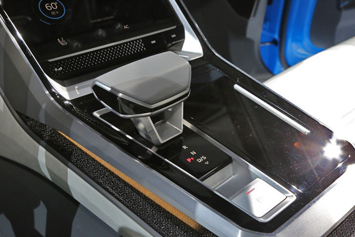 アウディQ8コンセプト