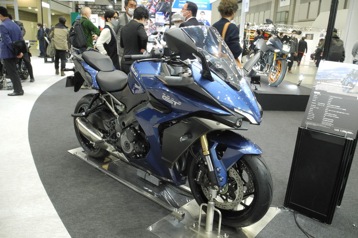スズキGSX-S1000GT