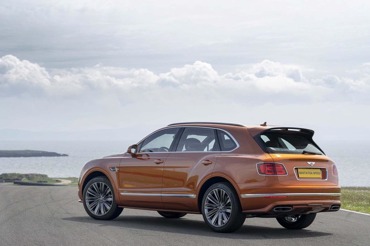 2019年3月のジュネーブモーターショーでデビューした「ベンテイガ スピード」。同年5月には、20台限定で国内にも導入することが発表された。
