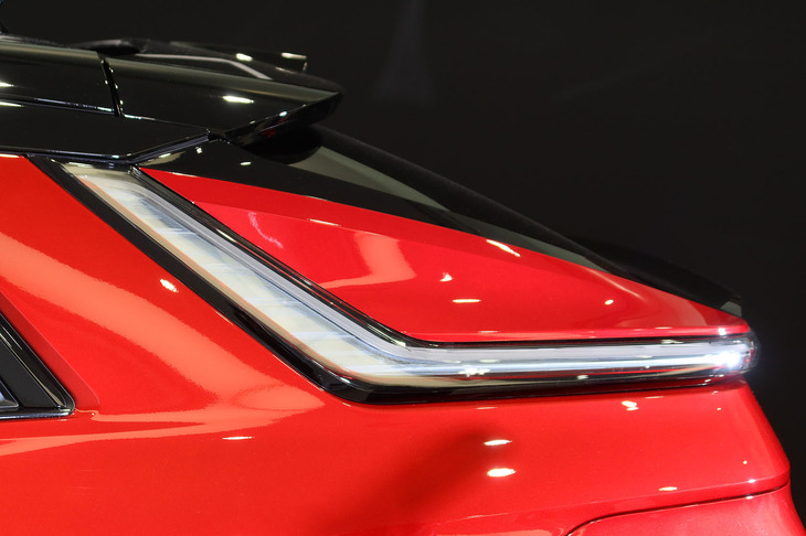 キャデラック・リリックV（Cピラー周辺部）