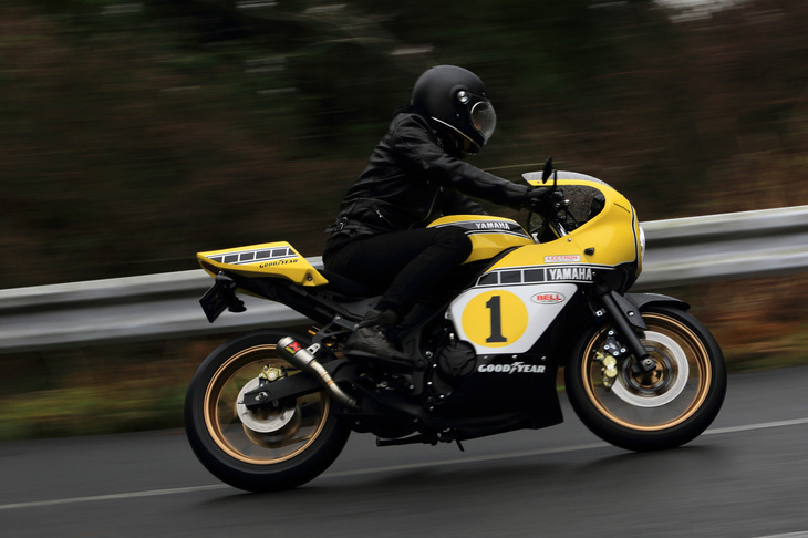 細井氏いわく「もう少し走りに刺激がほしいのなら、320ccの『YZF-R3』をベースにするのもあり」とのこと。