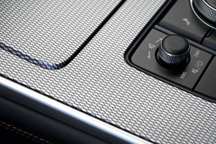 マツダCX-80 XDハイブリッド エクスクルーシブスポーツ（センターコンソール）