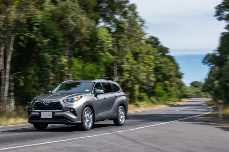 かつて日本で「クルーガー」として親しまれたモデルの系譜を継ぐ「トヨタ・ハイランダー」。米国ではファミリー層から高い支持を得て、2001年の初代モデルの発売以来、累計約360万台以上を販売している。