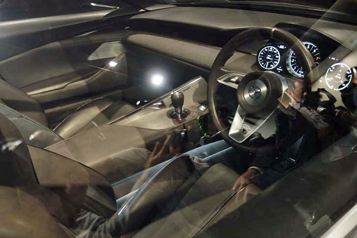 マツダ・ビジョン クーペ（インテリア）