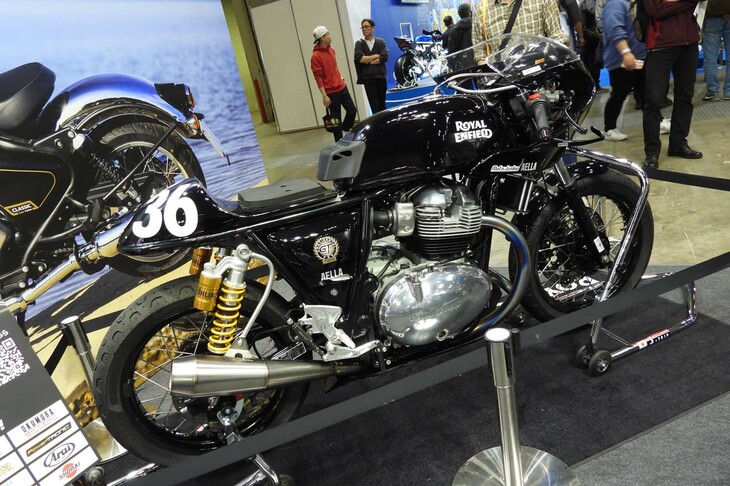 ロードレース「鉄馬 with ベータチタニウム」に参戦する「ロイヤルエンフィールド・コンチネンタルGT650」。