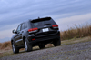 ジープ・グランドチェロキー ラレード（4WD/8AT）【試乗記】 アメリカとヨーロッパのいいとこ取り の画像2