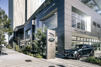 ジャガー・ランドローバー・ジャパンが「SV」モデルに特化した新施設「SVスペシャリストセンター」を日本に導入