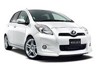 「ヴィッツRS」に新しい専用カスタマイズアイテム発売