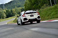 「シビック タイプR」が目指すべきスポーツカー像とは？ ホンダの主張は、「シビックである以前に、理想のFFスポーツカーである」ことだ。