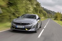 プジョー508プジョースポールエンジニアード（4WD/8AT）【レビュー】