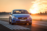 ボルボ、直4ターボ用の性能向上プログラム発売