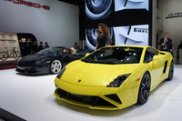 フェイスリフトを受けた「ランボルギーニ・ガヤルドLP560-4」。