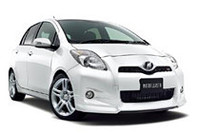 「ヴィッツRS」に新しい専用カスタマイズアイテム発売の画像