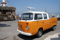 「VWタイプ2」は、最早こちらでも愛好家のもの。仏サントロペで。
