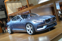 ボルボ、安全だけではなくデザインでも魅せる【東京モーターショー2013】の画像