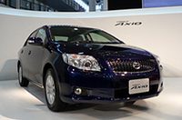 名をあらため「トヨタ・カローラ」フルモデルチェンジの画像