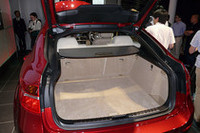 スポーツアクティビティクーペ「BMW X6」が日本上陸の画像