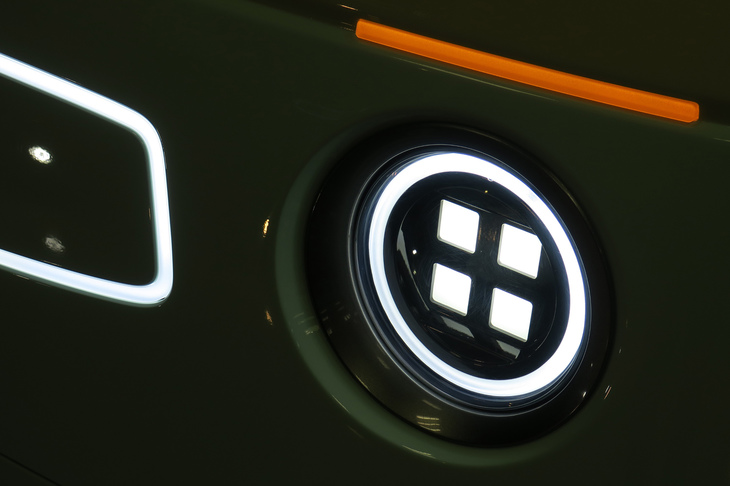 ダイハツ・ハイゼット ジャンボ キャンパーVer.（ヘッドランプ）